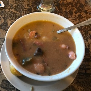 Sopa de Maricos