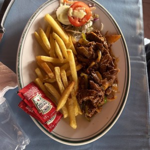 Bistec picado con papas