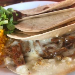 tacos Cholos