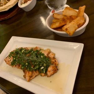 pollo con yuca