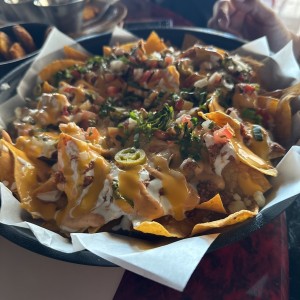 Nachos con carne y Queso