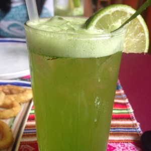 limonada de  hierba buena 