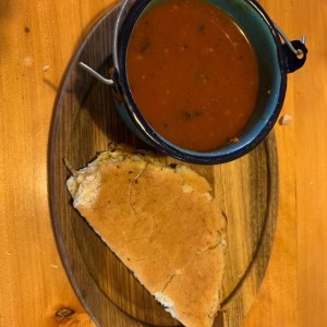 sopa de tomate
