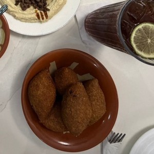 Comida Libanesa - Kibbe Frito