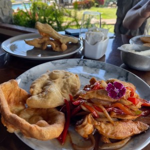 Hojaldre con Pollo 