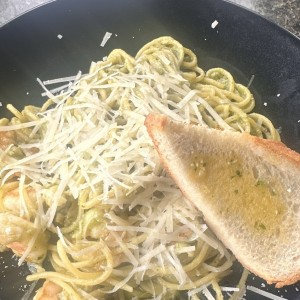 Espaguetti con camarones