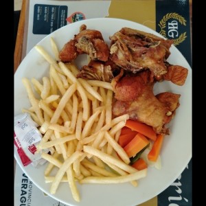 POLLO CHICKEN - Pollo Frito