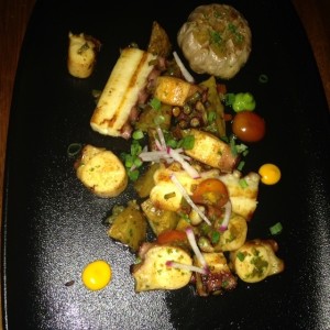 pulpo al ajillo