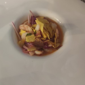 ceviche de camarones en salsa de maracuya