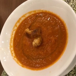 Sopa de tomate ahumado