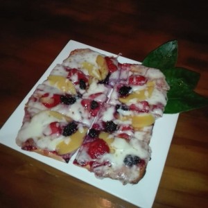 Pizza de frutas deliciosa! ?