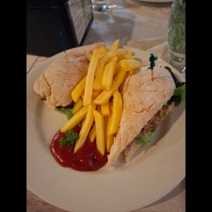 Emparedado de Roast Beef