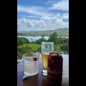 margarita y cerveza