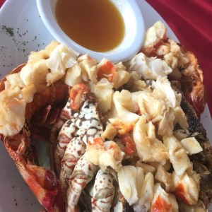 Langosta con mantequilla