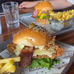 Pollo Buffalo Burger