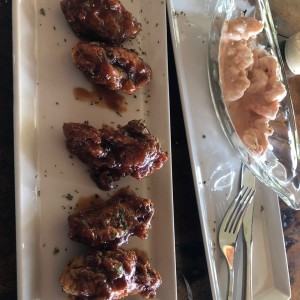 Cotel de Camarones y Alitas