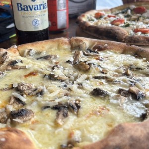 Pizza 4 quesos