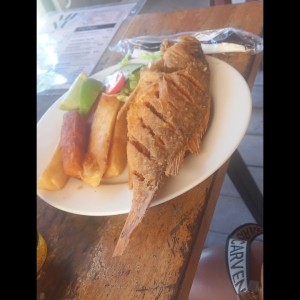 pargo frito con yuca