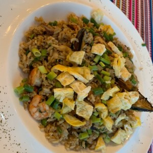 arroz chaufa de mariscos