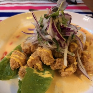 Entradas Calientes - Ceviche Frito