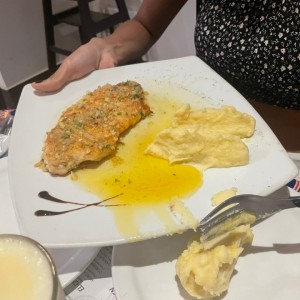 Corvina al ajillo