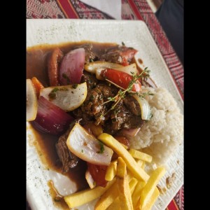 Lomo Saltado