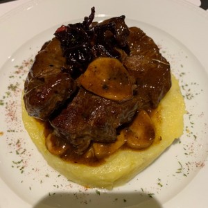 Filete de res al Oporto