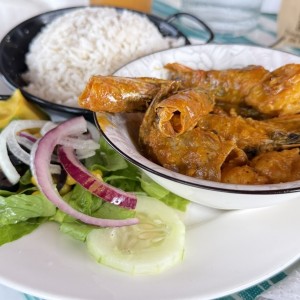 LANGOSTINOS A LA COSTEÑA