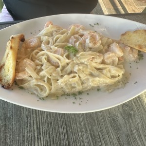 TAGLIATELLI ALFREDO CON CAMARON