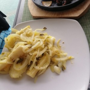 Yuca al moho adicional a la picada 3.0p