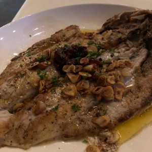 Corvina a la espalda