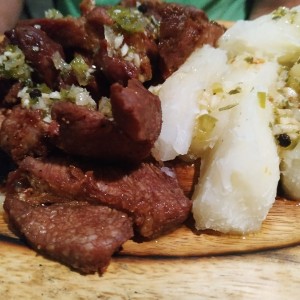 chicharrones de cerdo