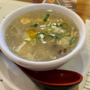 sopa de huevo