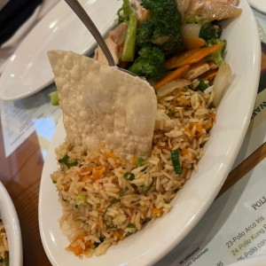 Arroz dd combinacion y pollo con brocoli