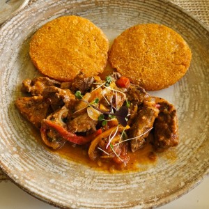 Tortillas Fritas y Bistec Picado