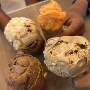 Mandarina, mocachino, chocolate y ron con pasas 