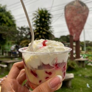 Fresas con leche condensada