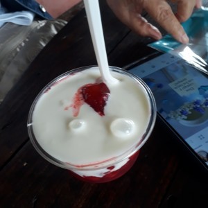 Fresa con yogur