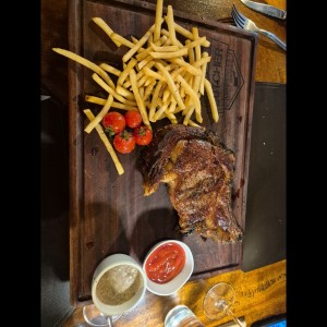Ribeye con hueso 29oz