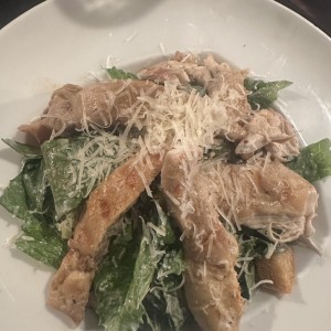 Ensalada Cesar Con Pollo