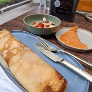 salmon crepes