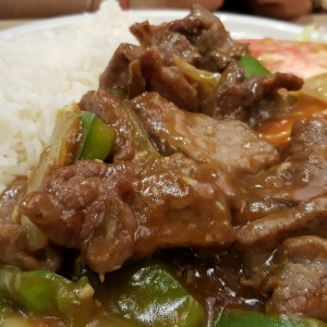 Bistec picado con arroz blanco