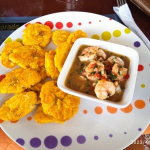 camarones al ajillo con camarones