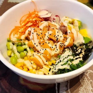poke bowl de salmon