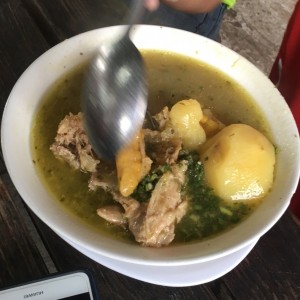 sancocho de pollo 