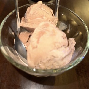 Helado de choco almendra 