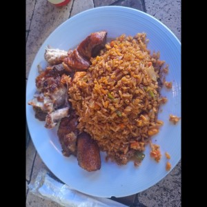 arroz con puerco, lechona y tajada