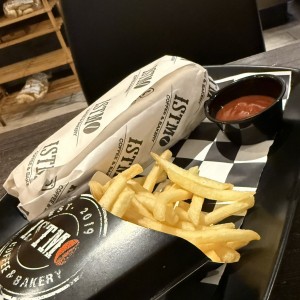 Hot Dog "Jumbo" con Papas