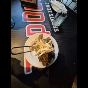 combos ribs fries & chicken