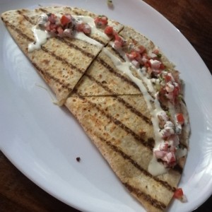 Quesadilla de Queso Fundido y Chorizo